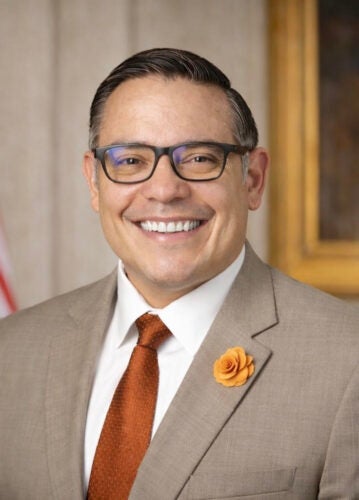 Headshot of Manny Gonzalez