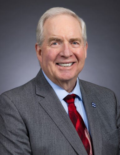 Headshot of Bill Kelley