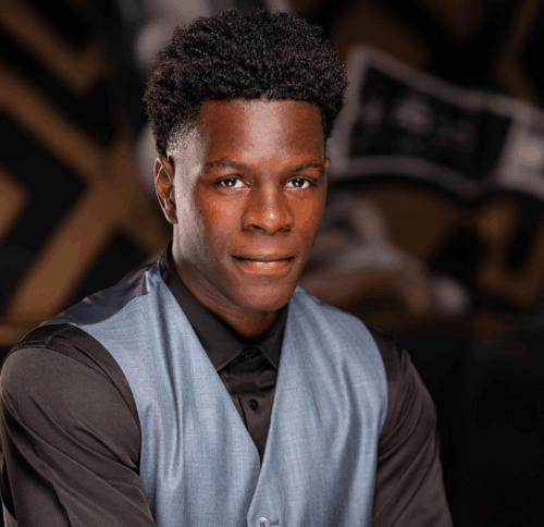 Headshot of Chris Grant