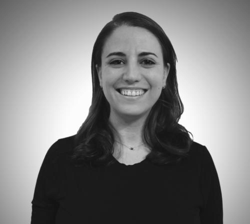 Headshot of Luciana Debenedetti